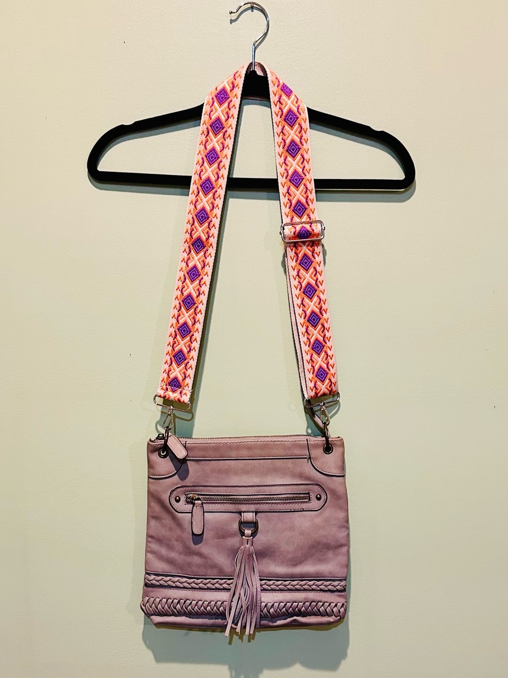 Women's Crossbody Bag with Decorative Strap - Gray